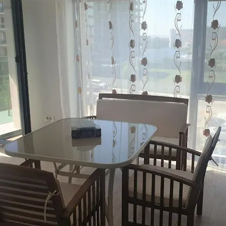 Distrikt Mamaia Nord Apartment